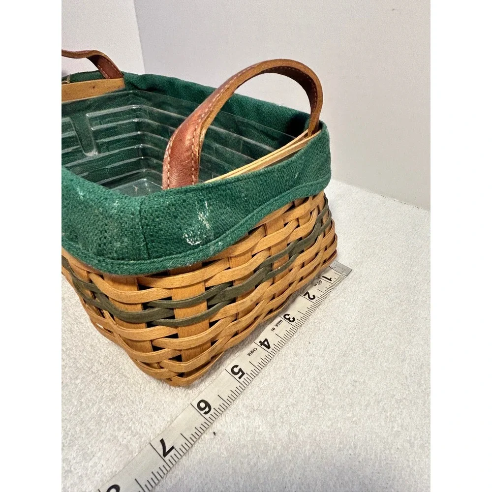 Longaberger 2002 Christmas Collection Traditions Basket Green Liner Protector